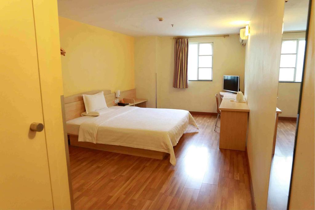 7Days Inn Dalian Heishijiao Software Park ห้อง รูปภาพ
