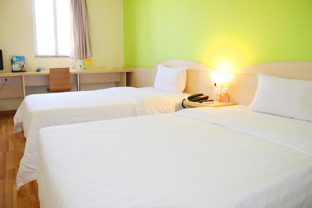 7Days Inn Dalian Heishijiao Software Park ภายนอก รูปภาพ