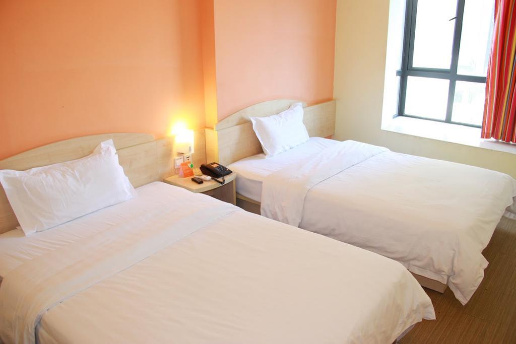 7Days Inn Dalian Heishijiao Software Park ภายนอก รูปภาพ